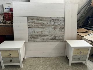 Cabecero y mesitas dormitorio matrimonio