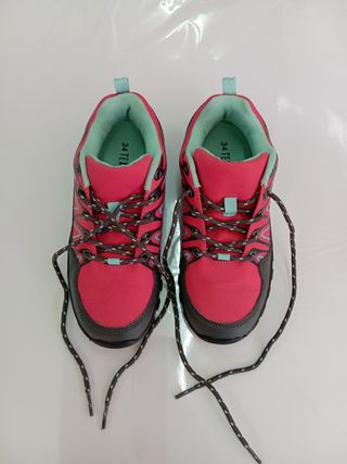 Zapatillas infantiles trekking niña 
