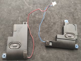 ALTAVOCES PORTATIL LENOVO 300