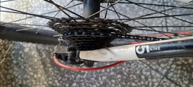 Bicicleta de montaña de carbono 29"