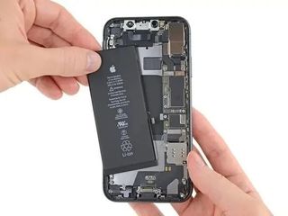 Cambia la bateria de tu Iphone 11 Pro