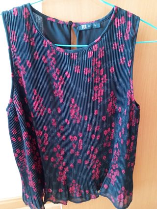 Blusa negra TEX