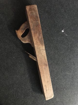 Cepillo antiguo de carpintero,