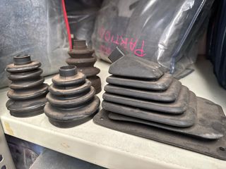 Lote variado fuelles caja cambio coche clasico