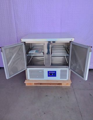 🟪 HT -  Mesa Fría Ref. 2 Puertas