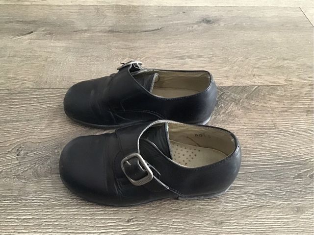 Zapatos niño azul marino talla 24