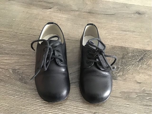 Zapatos de niño azul marino, talla 23