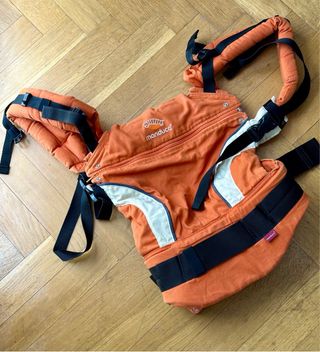 Mochila portabebés MANDUCA