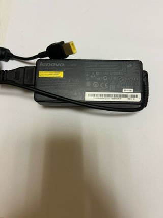 Adaptador de corriente Lenovo APD65
