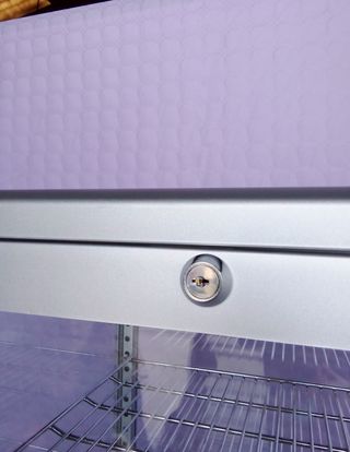 🟪 HT -  Vitrina Expositora SB Plata