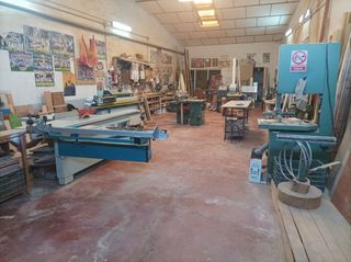 Alquiler taller de carpintería madera 