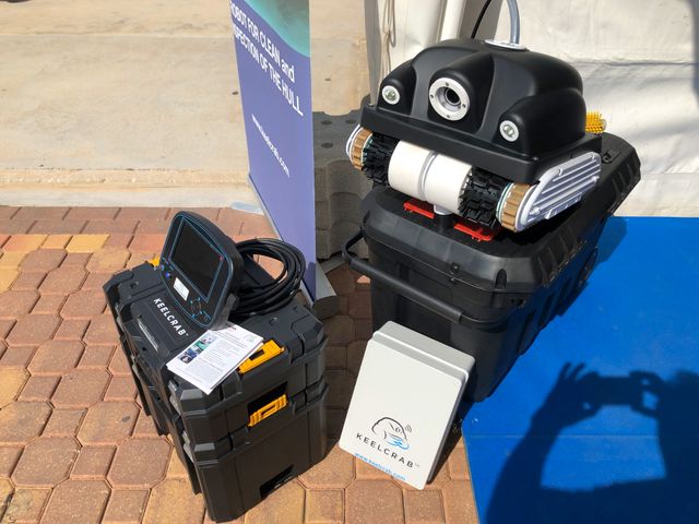 Robot submarino KeelCrab limpieza embarcaciones