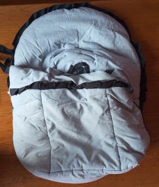 CONJUNTO DE ACCESORIOS Y JUGUETES PARA BEBÉS