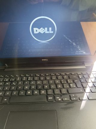 Dell Inspiron 15