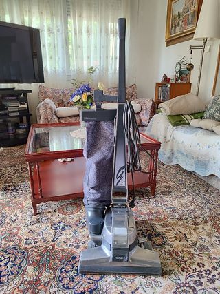 Potente aspiradora Kirby G4