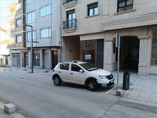 Local comercial en venta en Lalín