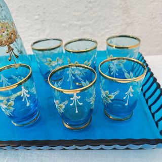 Decanter in vetro blu