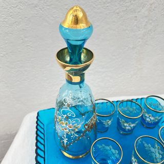 Decanter in vetro blu