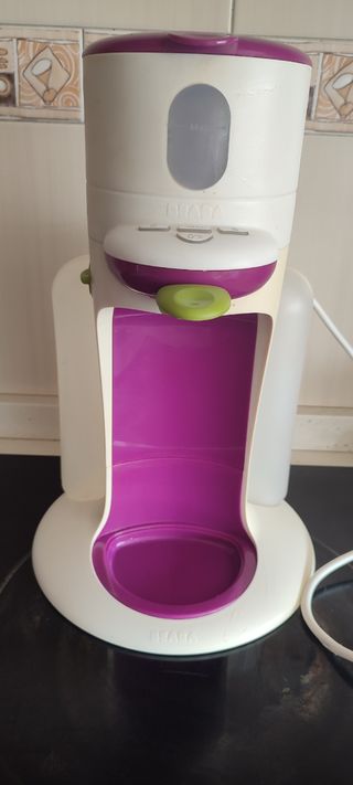 tazas y platos de la marina