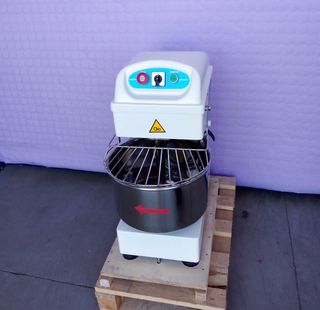 🟪 HT -  Amasadora Espiral 10 Litros