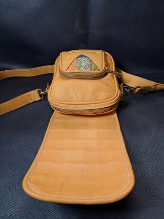 Bolso unisex en auténtica piel, 