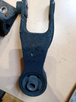 Taco motor y tirante corsa C 