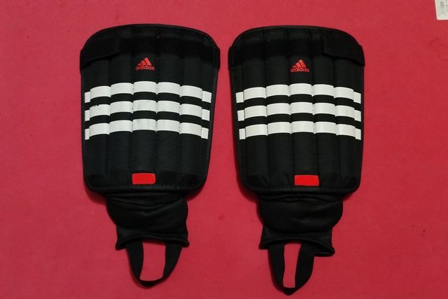 ESPINILLERAS ADIDAS Fútbol Soccer