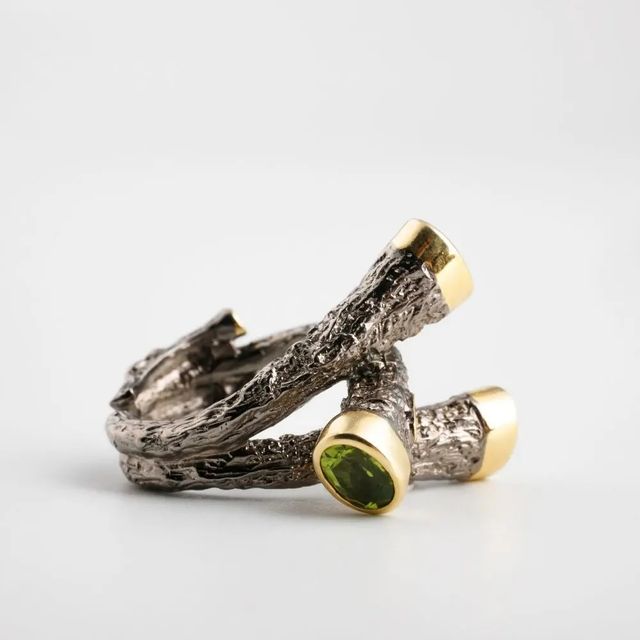 Anillo ajustable plata 925 peridotos y circonitas