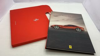 ANTQ7773 Ferrari 2012