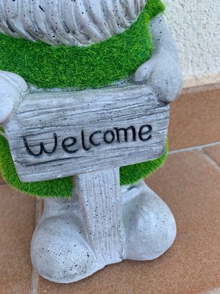 OFERTA Pack de figura Gnomo grande y gnomo pequeño