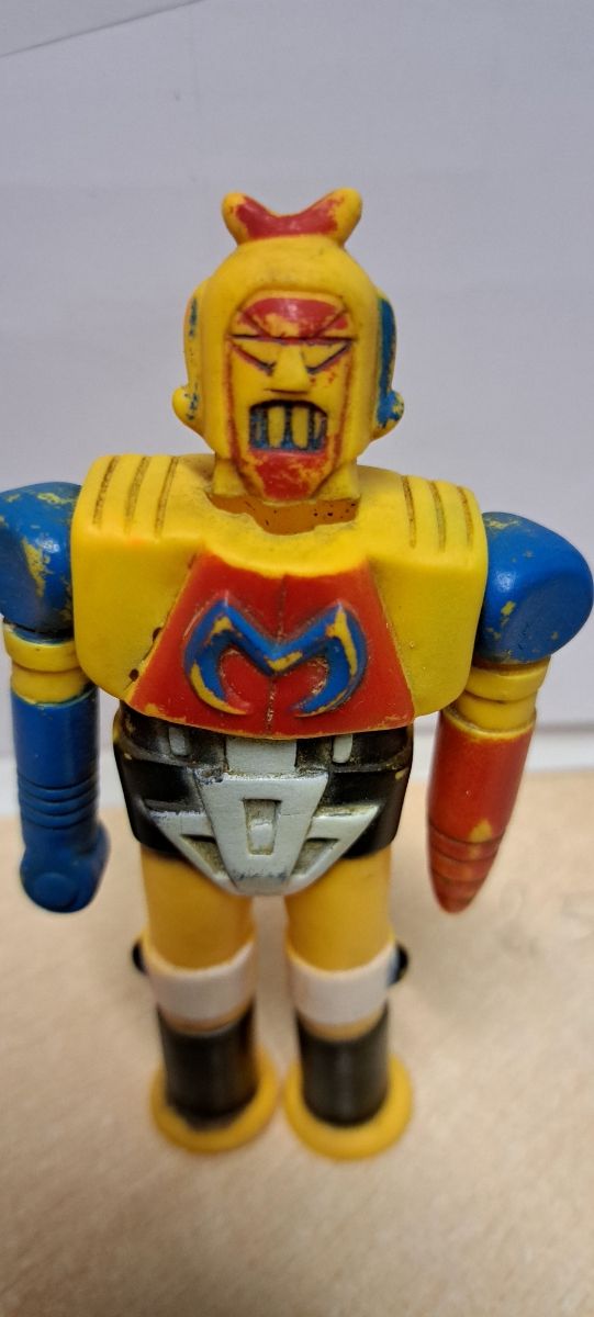 Robot vintage anni 80...in gomma