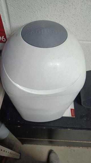 Cubo pañales Tommee Tipee Sangenic