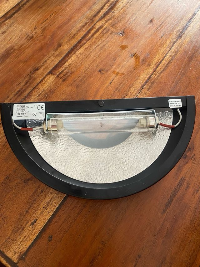 Lampara aplique pared negro