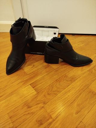 Stivaletto a punta Windsor Smith N 40