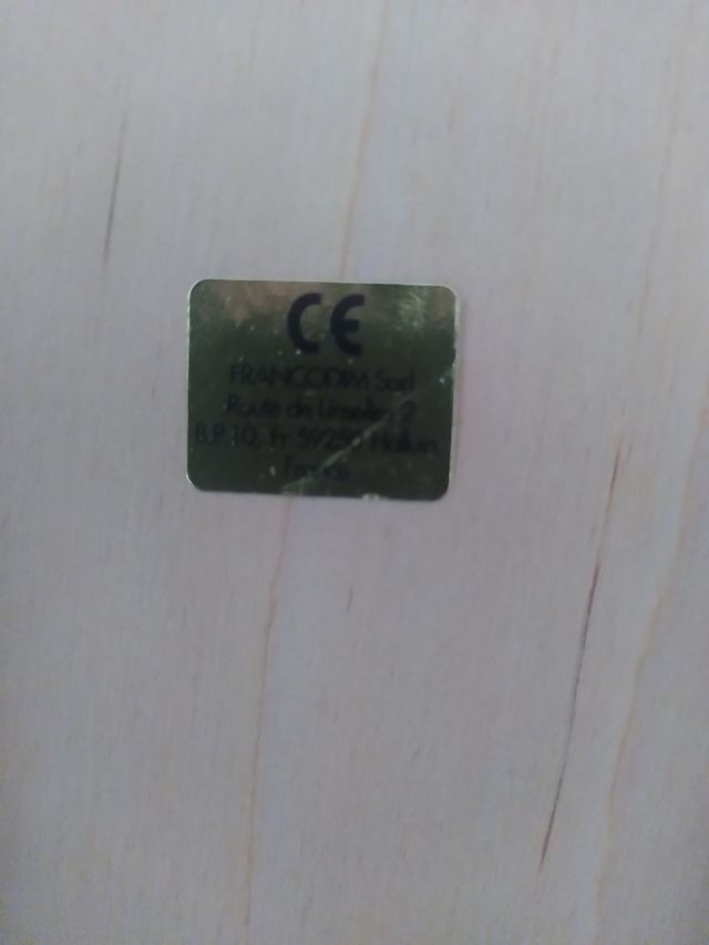 Balancín caballo de madera