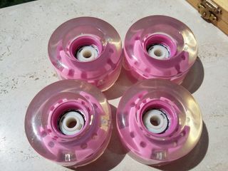 Ruote luminose per pattini a rotelle quad o skate