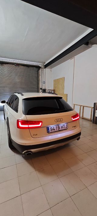 Audi A6 Allroad 2013 muy bien cuidado
