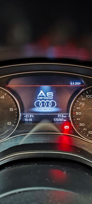 Audi A6 Allroad 2013 muy bien cuidado
