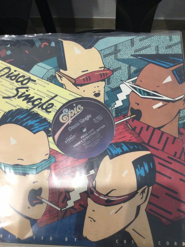 Vinile Epic Disco Single Free Life