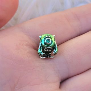 CHARM DISNEY PIXAR MONSTRUOS SA MIKE
