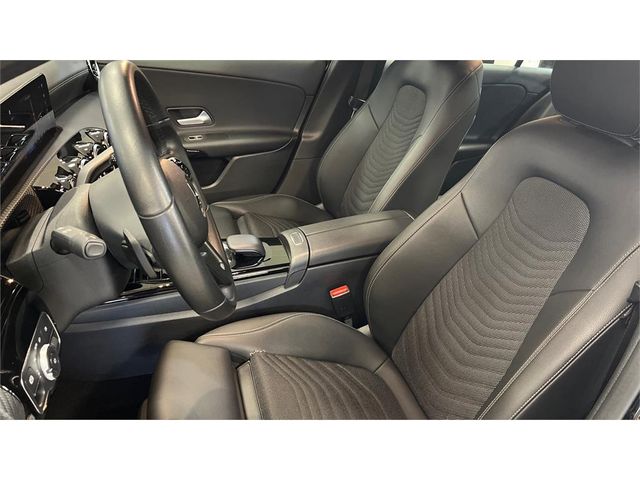 MERCEDES-BENZ Clase A Sedán A 180 d