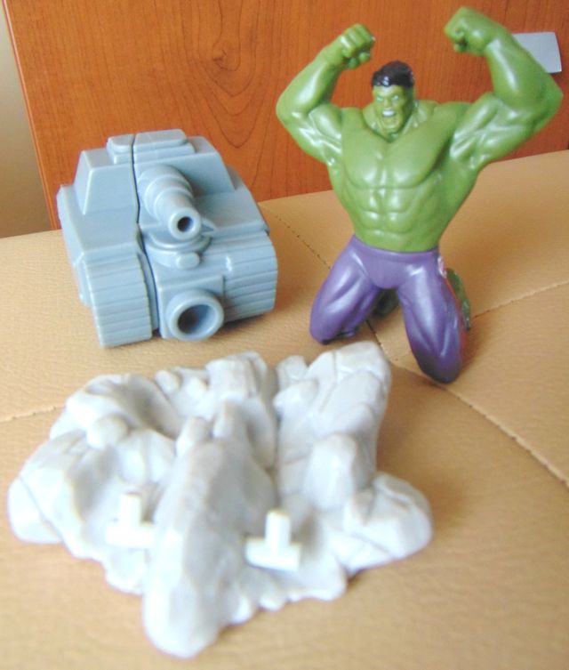 Hulk - Avengers - Kinder Gran Sorpresa Pasqua 2022