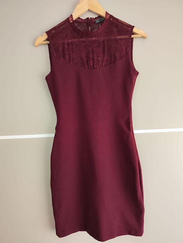 Vestido Zara, talla M. Como nuevo.