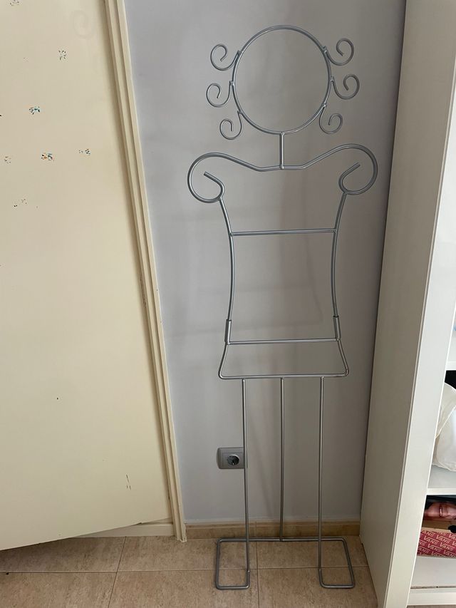 Cuelga Collares o Bolsos