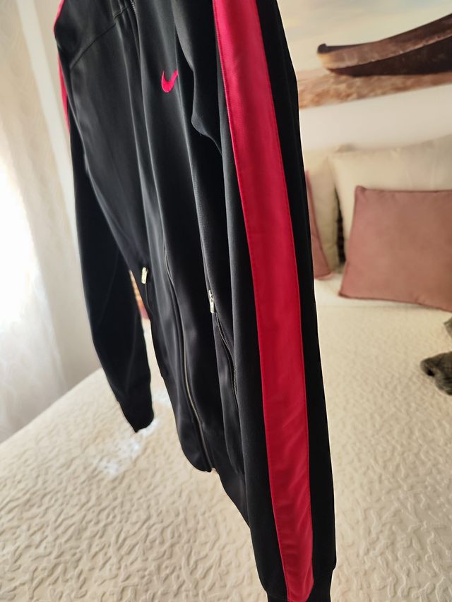 Sudadera Nike cierre cremallera, S. Como nueva.