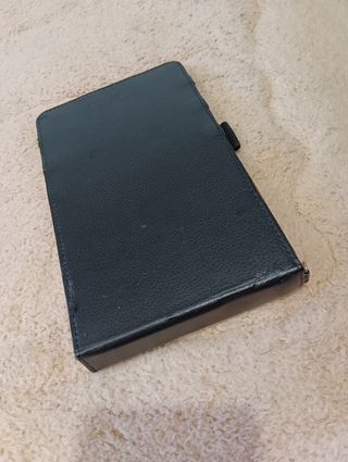 Funda dura para tablet de 7"