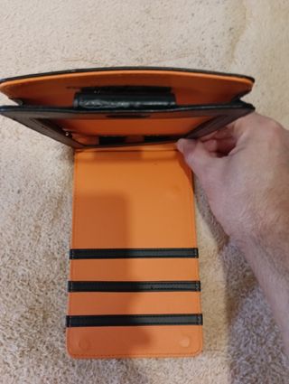 Funda dura para tablet de 7"