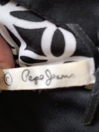 Conjunto de vestido y chaqueta