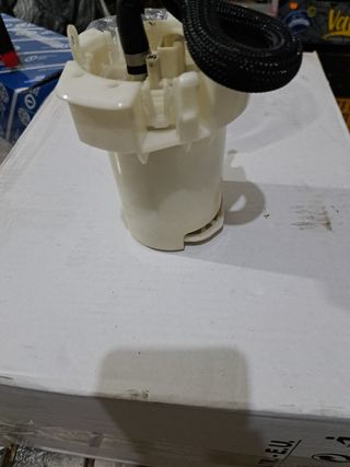 Opel corsa bomba gasolina 