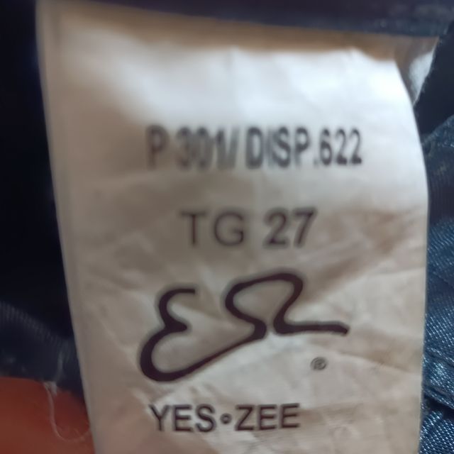 Jeans Essenza donna nuovi tg 27